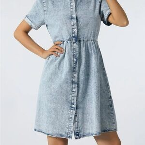 Light Wash Denim Button-Front Shirt Dress - Blue